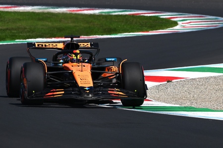 Kaos forude: Red Bull og McLaren lugter blod og appellerer
