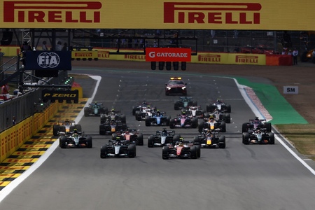 Englands Grand Prix 2026. Starten på sprintløbet