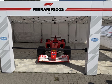 Italiens Grand Prix 2026. Ferrari F2002 fra 2002 sæsonen, klar til showrun på Monza